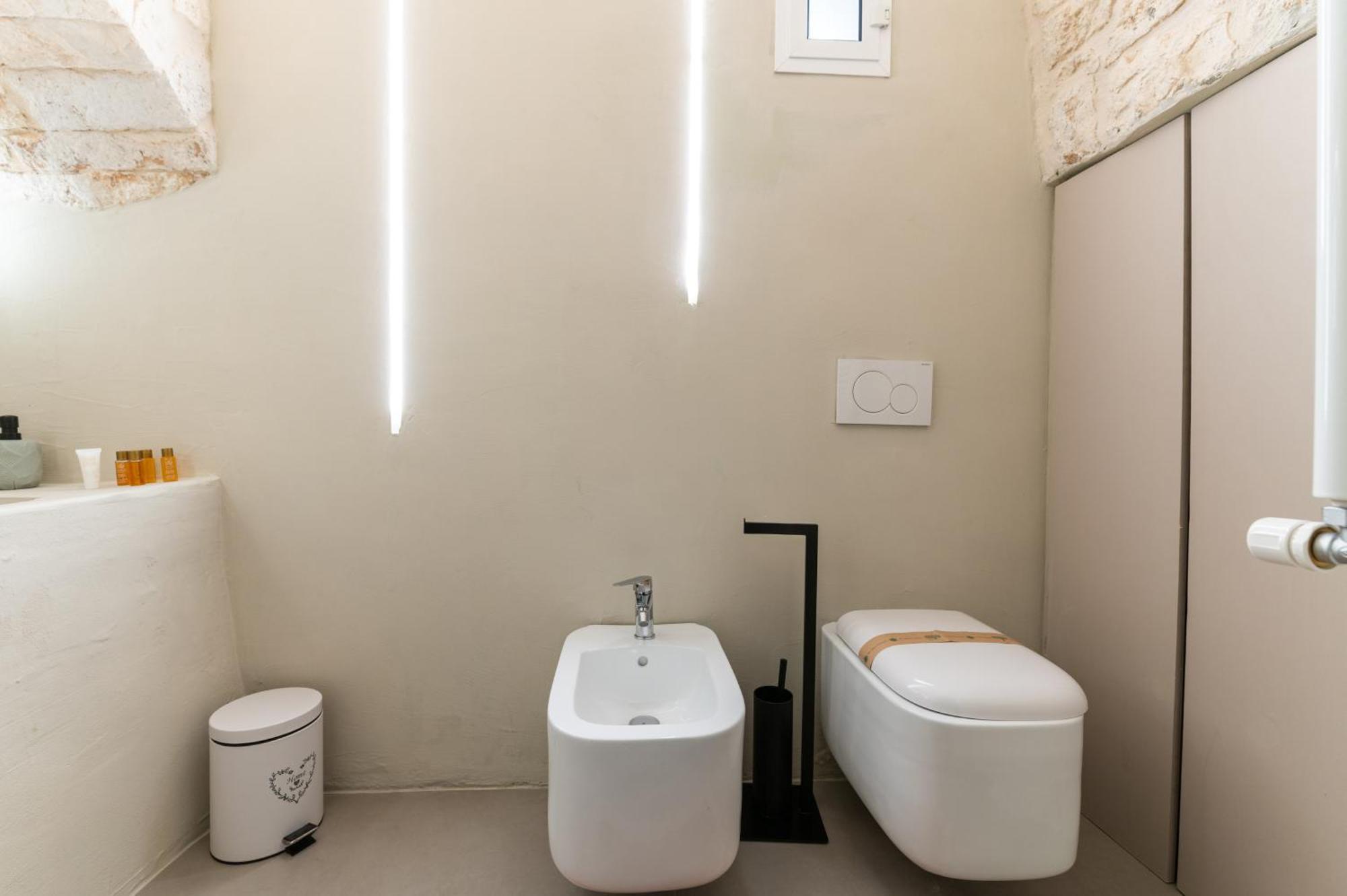 Malolu Luxurysuite オストゥーニ エクステリア 写真
